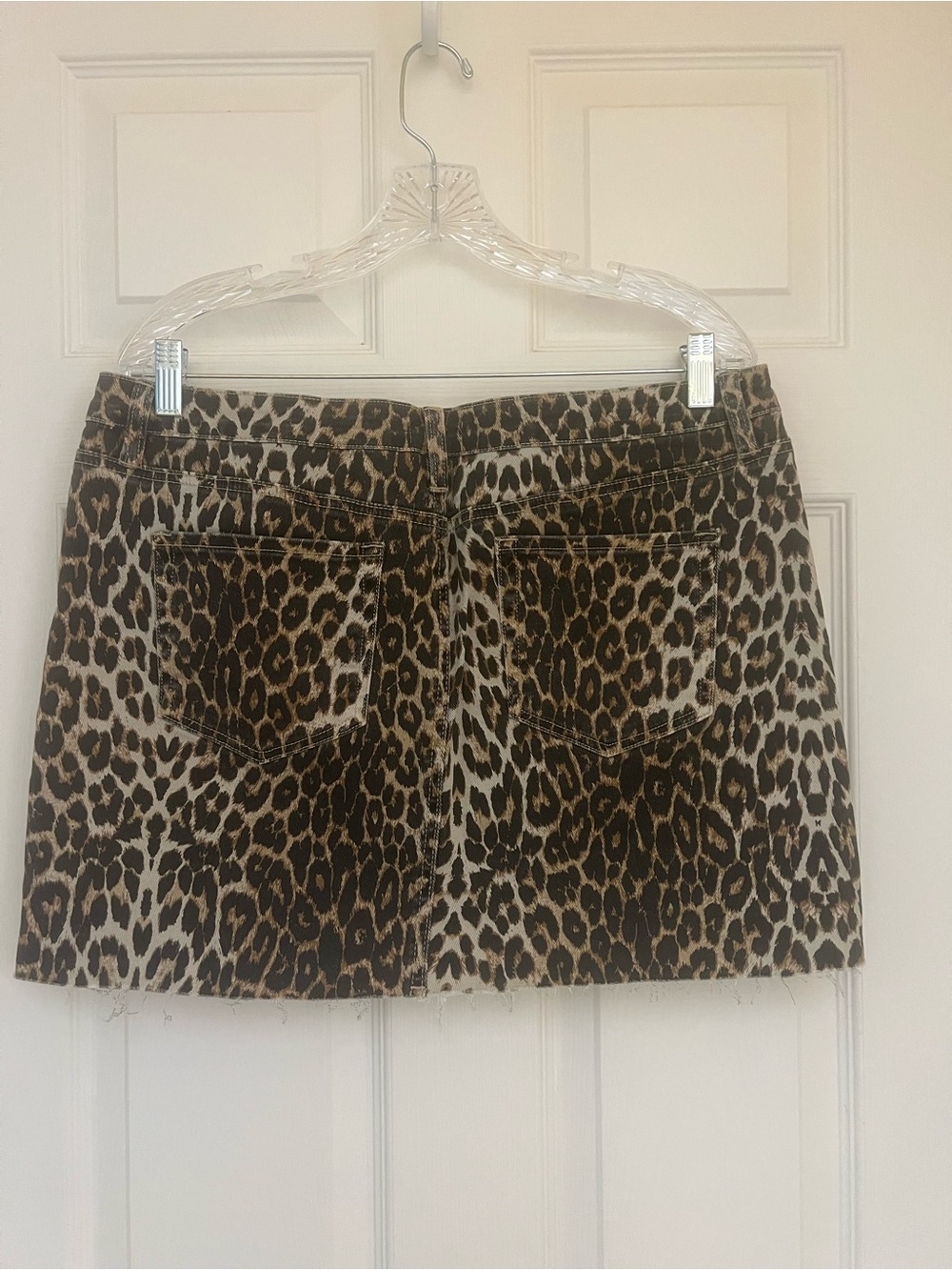 Angel Kiss Leopard Print Mini Skirt - Brown Black - Picture 2 of 3